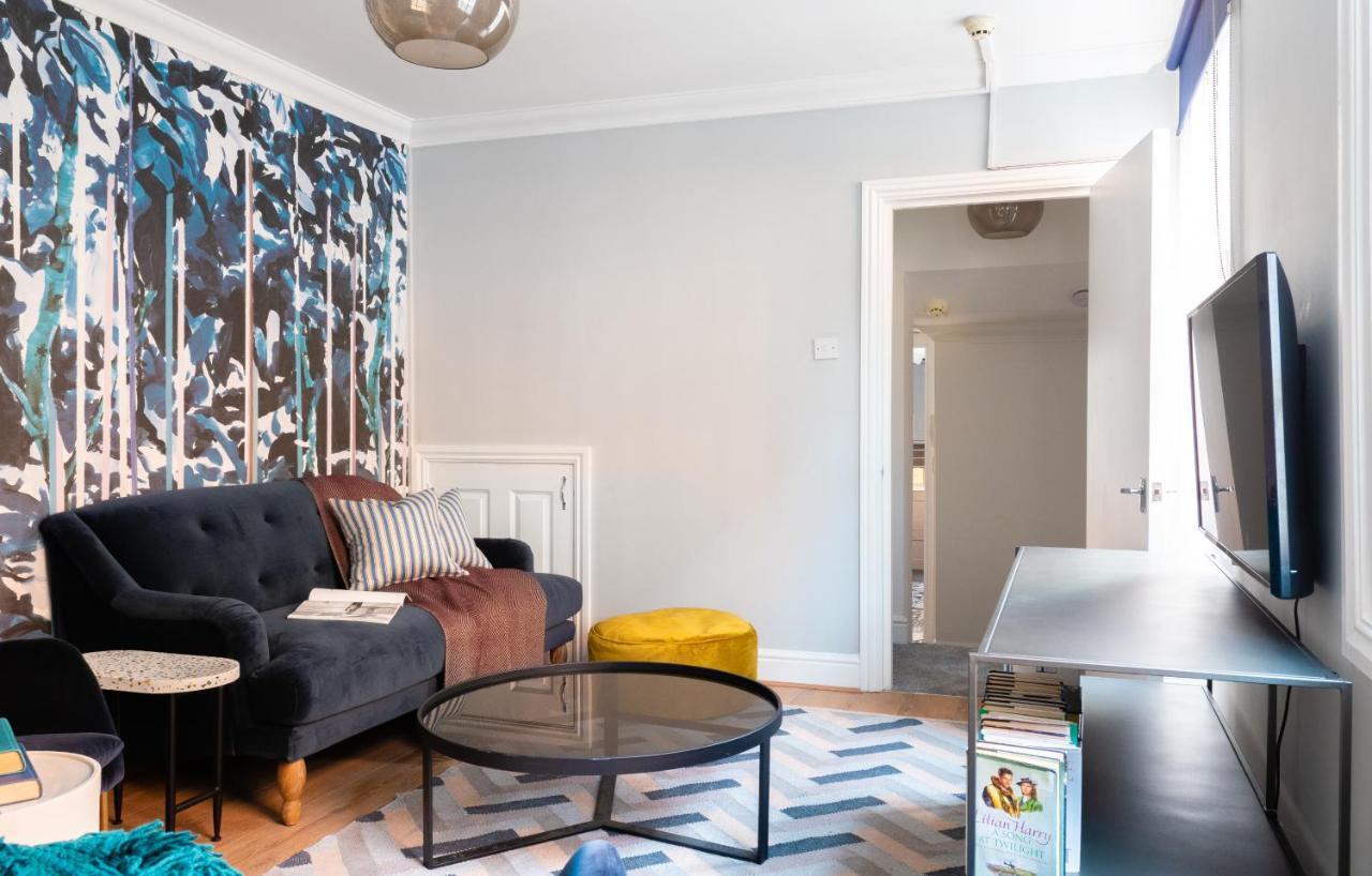 شقة The Oxford Loft - Central & Modern 2Bdr Hidden Gem المظهر الخارجي الصورة