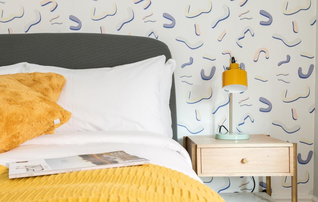 شقة The Oxford Loft - Central & Modern 2Bdr Hidden Gem المظهر الخارجي الصورة